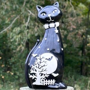 Beautiful Black and White Fall/Halloween Ceramic Cat!!